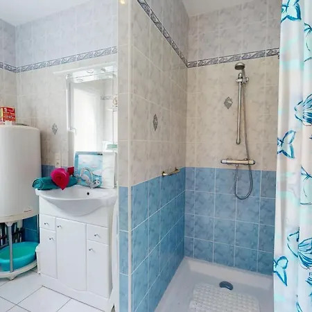 La Terrasse Du Port De Gilles Holiday home