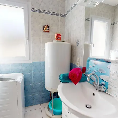 La Terrasse Du Port De Gilles Holiday home Saint-Gilles-Croix-de-Vie